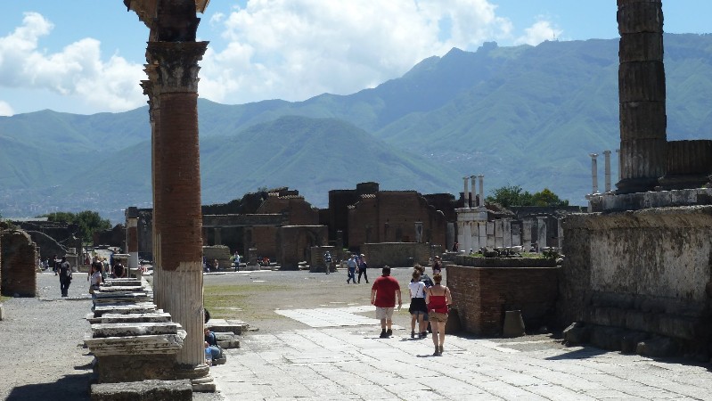 1204_pompei_101.jpg